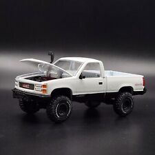 1998 98 Gmc Sierra 1500 4x4 Collectible Loose 164 Scale Diecast Collector Car