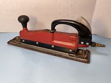 Central Pneumatic Straight Line Sander 280 With Sand Paper