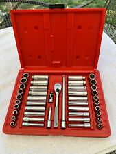 Mac Tools 44 Piece 14 Drive Sae And Metric Deluxe Shallow And Deep Socket Set