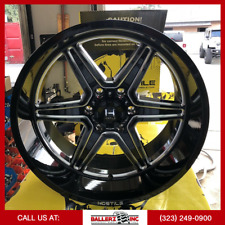 20x10 Hostile H117 On 3312.50r20 Mt Offroad Gloss Black And Milled Finish