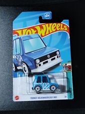 Hot Wheels 2023 Tooned Volkswagen Golf Mk1 Treasure Hunt N Case