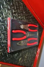 Snap-on Tools Usa New 3 Piece Red Soft Grip Assorted Pliers Set Pl307acf