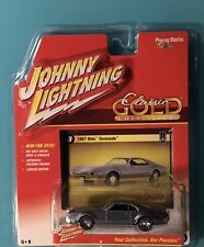 Classic Gold Collection Johnny Lightning 1967 Oldsmobile Toronado